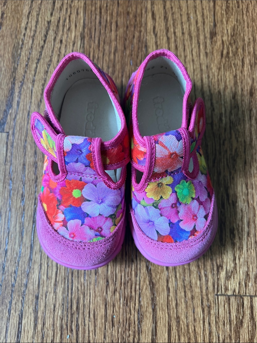 Froddo Toddler Pink Floral Hook-and-Loop Walker Shoes NWOT